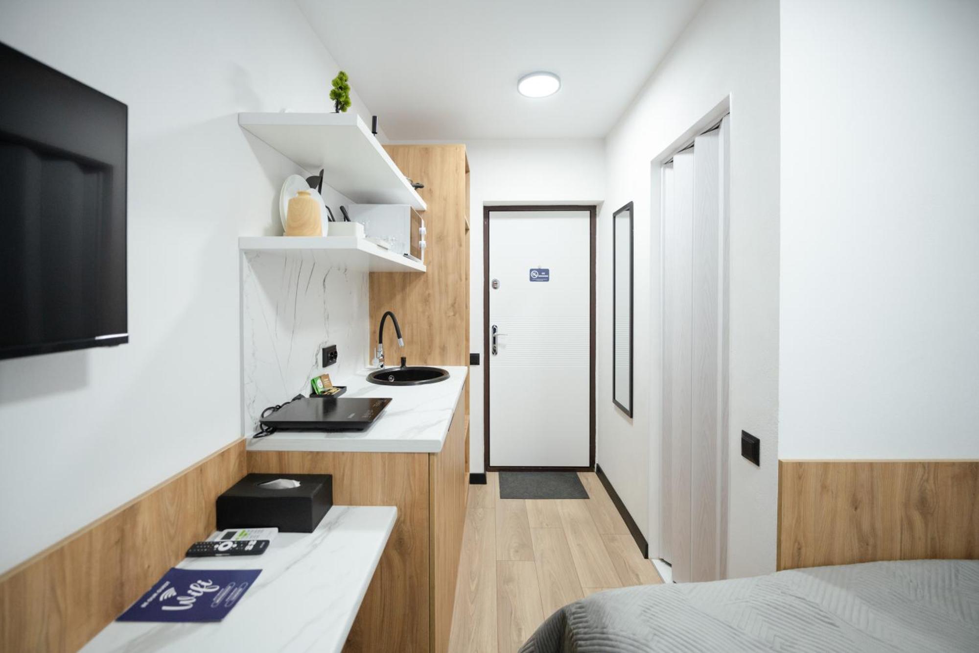 Myfreedom Апартаменти Вул Лаврська 4 Kyiv Exterior photo